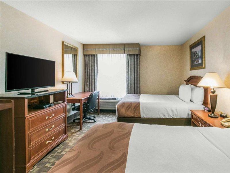 Quality Inn Edison-New Brunswick Exteriér fotografie