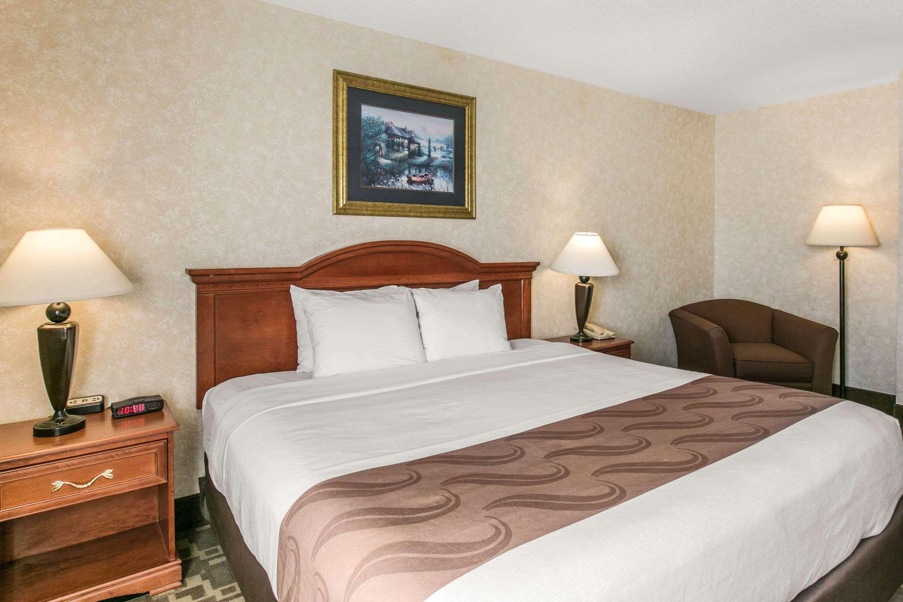 Quality Inn Edison-New Brunswick Exteriér fotografie
